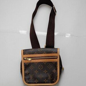 LOUIS VUITTON FANNY PACK